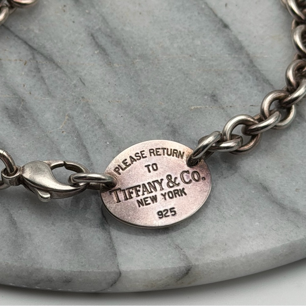 TIFFANY & CO. RETURN TO TIFFANY OVAL TAG CHOKER NECKLACE – STERLING SILVER - Picture 3 of 6